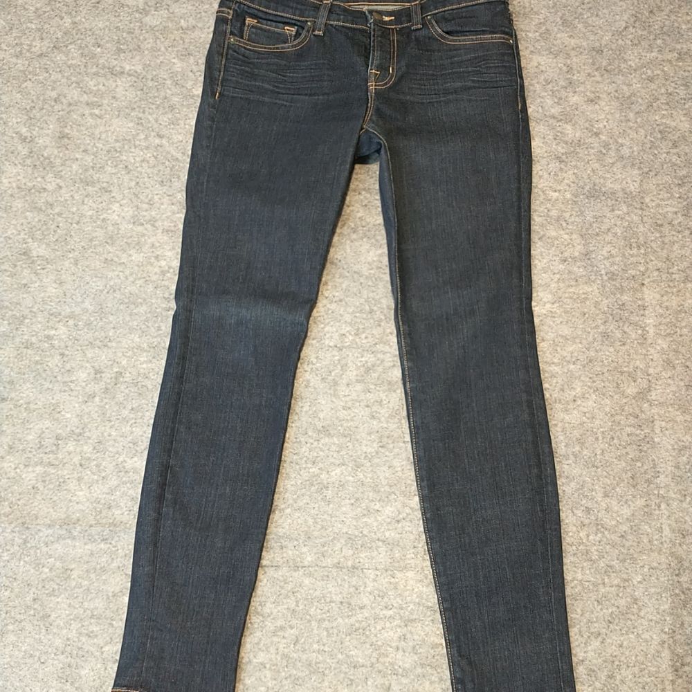 J Brand Jeans Womens 28 Blue Denim Dark Ink Indigo Skinny Classic Everyday USA.
